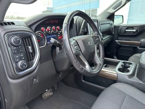 Used 2022 Chevrolet Silverado 1500 LT Trail Boss w/ Convenience Package II image 33