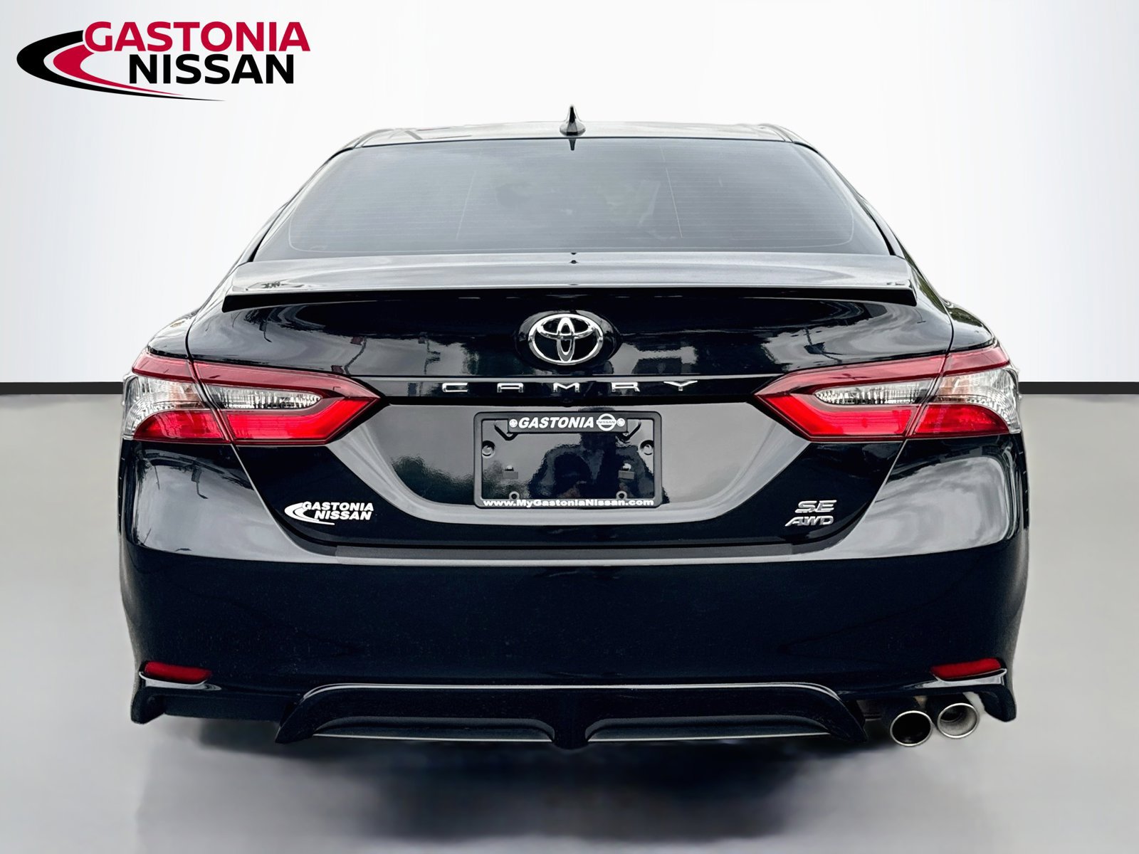 Used 2024 Toyota Camry SE w/ Cold Weather Package AWD/4WD image 7