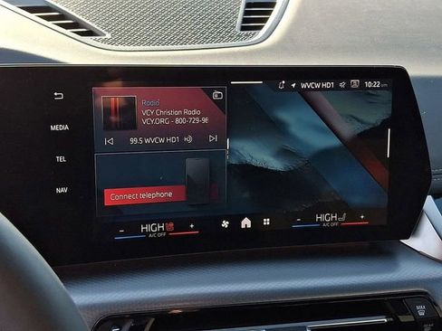 Certified 2025 BMW X1 M35i w/ Shadowloine Package image 21