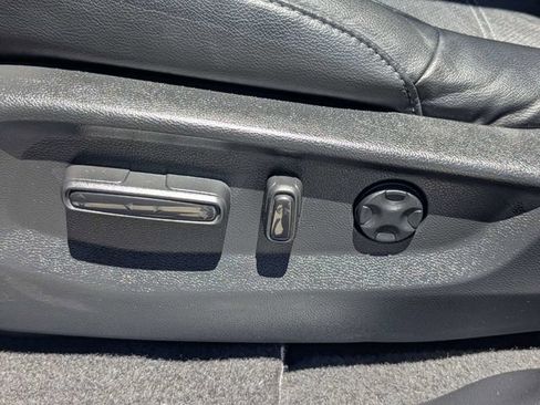 Used 2020 Honda CR-V EX-L image 19
