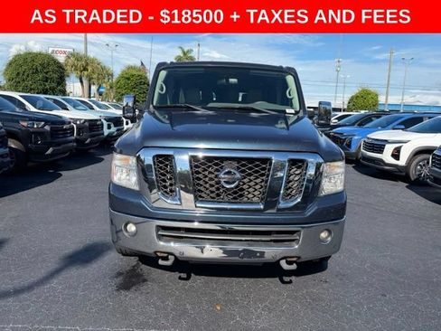 Used 2017 Nissan NV 3500 SL RWD image 2