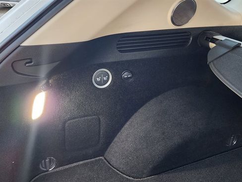 Used 2021 Genesis GV80 2.5T Advanced w/ Advanced Package 03 image 33