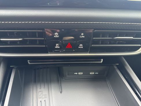 New 2026 Volkswagen Atlas SE image 27