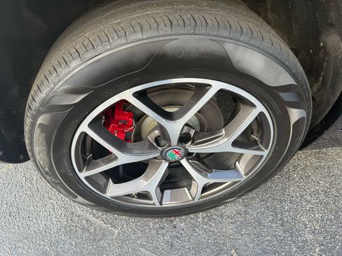 Used 2021 Alfa Romeo Stelvio Ti w/ Active Assist 2 Package TI image 36