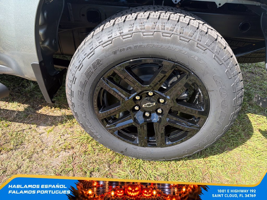 New 2026 Chevrolet Silverado 1500 Custom w/ Turbomax Blackout Package RWD image 11