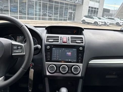 Used 2015 Subaru Crosstrek 2.0i Limited w/ Popular Package #1 image 11