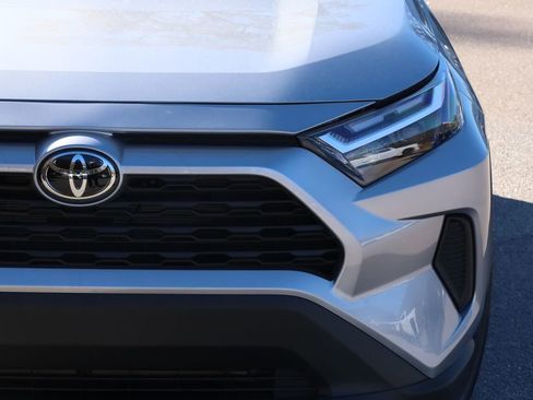New 2025 Toyota RAV4 XLE image 18