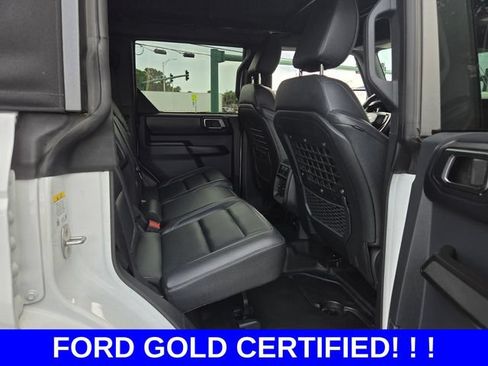 Used 2025 Ford Bronco Badlands AWD/4WD image 17