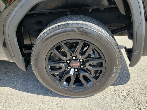 Used 2024 GMC Sierra 1500 Elevation RWD image 22