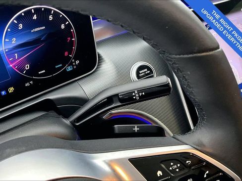 Used 2025 Mercedes-Benz C 300 4MATIC Sedan w/ Exclusive Trim Package image 19