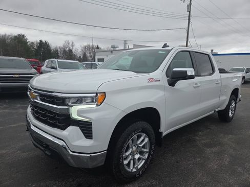 New 2026 Chevrolet Silverado 1500 LT w/ Z71 Off-Road Package AWD/4WD image 3
