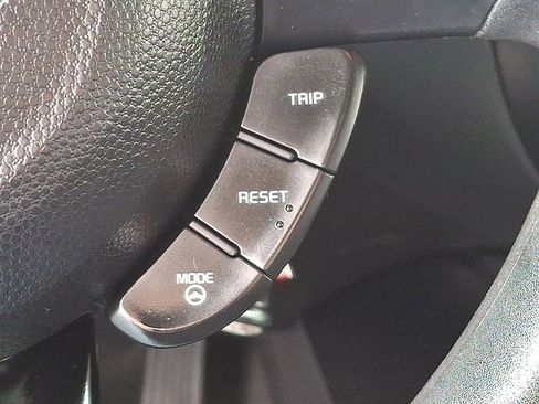 Used 2016 Kia Soul image 19