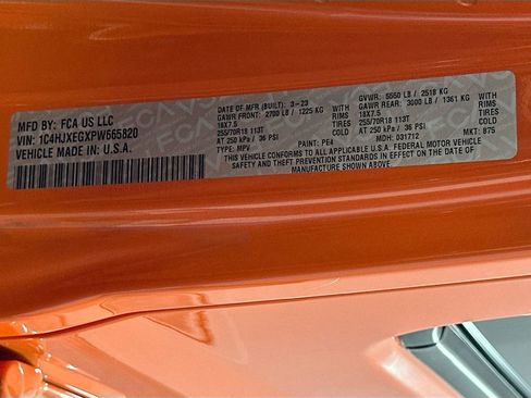 Used 2023 Jeep Wrangler Unlimited Sahara AWD/4WD image 31