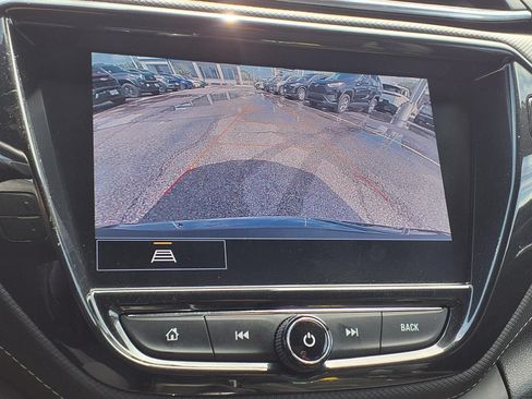 Used 2023 Chevrolet TrailBlazer ACTIV w/ Sun and Liftgate Package FWD image 4