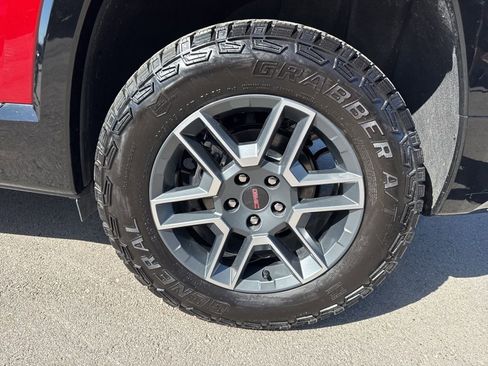 New 2026 GMC Terrain AT4 image 37