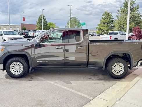Used 2021 GMC Sierra 1500 SLE w/ Remote Start Package AWD/4WD image 10