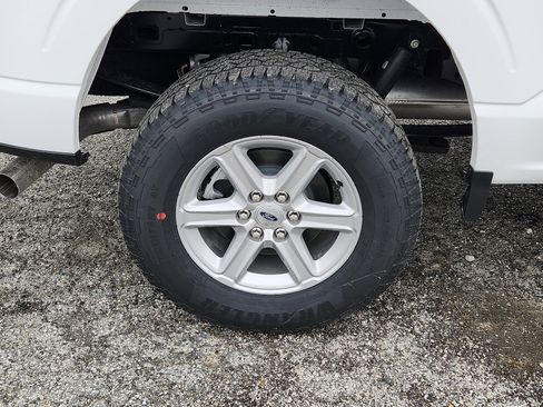 New 2026 Ford F150 XLT w/ Equipment Group 302A MID image 5