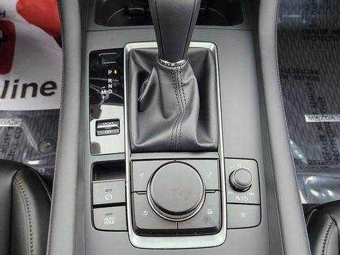 New 2026 MAZDA MAZDA3 2.5 S Sedan w/ Preferred Pkg image 18