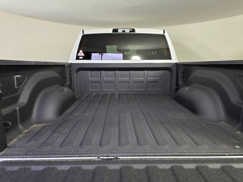 New 2026 RAM 3500 Big Horn AWD/4WD image 15