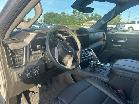 Used 2023 GMC Sierra 1500 Denali w/ Technology Package AWD/4WD image 37