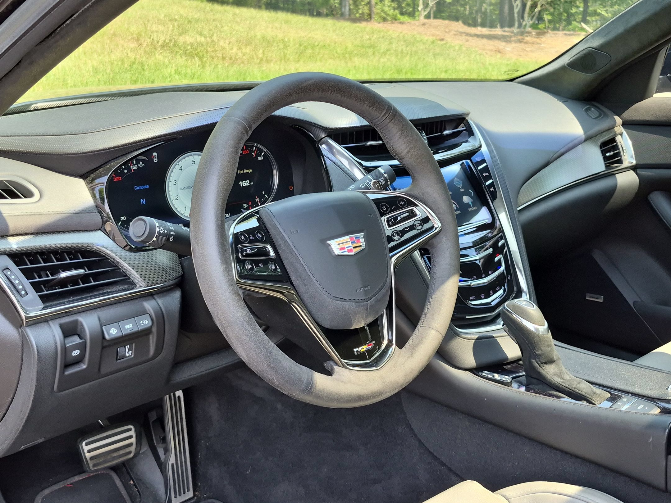 Used 2016 Cadillac CTS V w/ Luxury Package RWD image 4