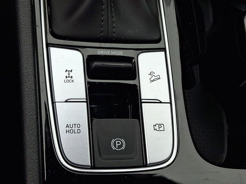 Used 2022 Hyundai Santa Cruz SEL Premium image 22