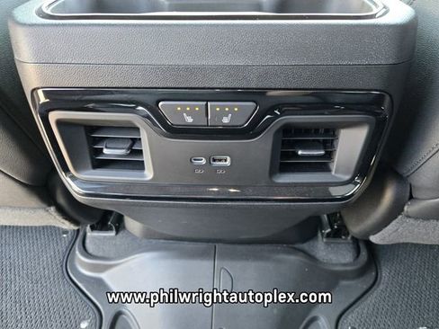 Used 2026 GMC Sierra 1500 AT4 w/ AT4 Premium Package AWD/4WD image 12