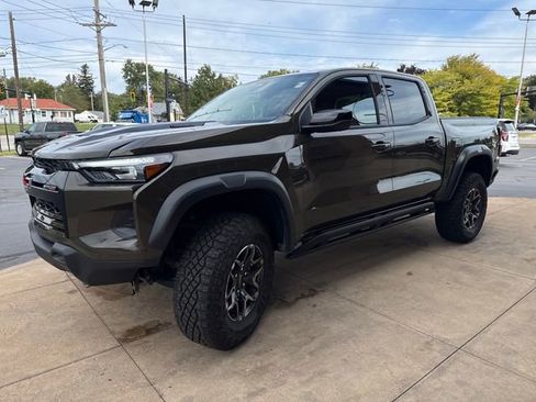 Certified 2025 Chevrolet Colorado ZR2 w/ Technology Package image 5