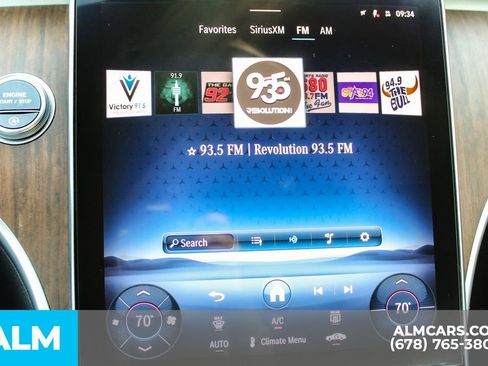 Used 2025 Mercedes-Benz C 300 Sedan image 35