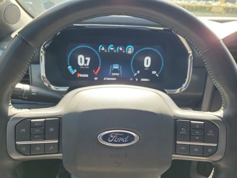 Used 2023 Ford F150 Lariat image 22