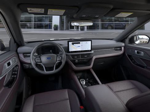 New 2026 Ford Explorer Platinum image 9