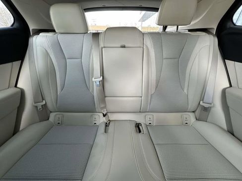 Used 2023 Buick Envision Preferred image 47