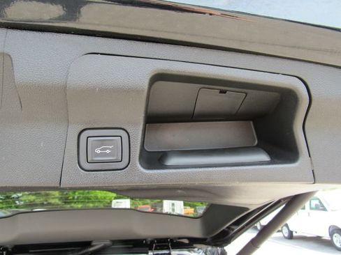 Used 2023 GMC Acadia SLT w/ Elevation Edition AWD/4WD image 35