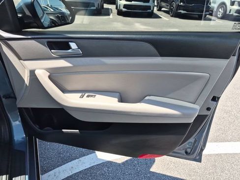 Used 2016 Hyundai Sonata SE FWD image 27