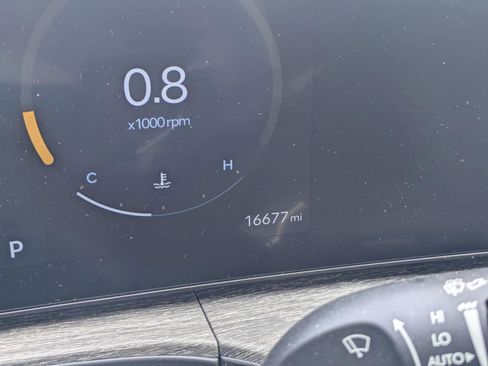 Used 2024 Hyundai Santa Fe Limited image 34