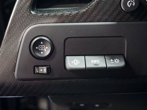 Used 2015 Chevrolet Corvette Z06 w/ 3LZ Preferred Equipment Group RWD image 73
