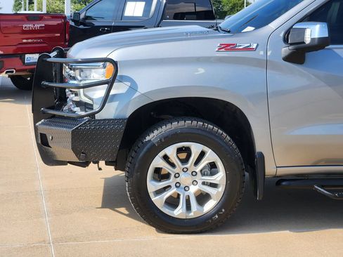 Used 2024 Chevrolet Silverado 1500 LTZ w/ Technology Package AWD/4WD image 8
