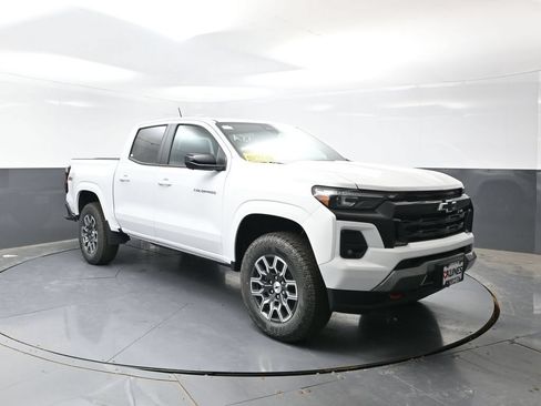New 2026 Chevrolet Colorado Z71 w/ Technology Package AWD/4WD image 5
