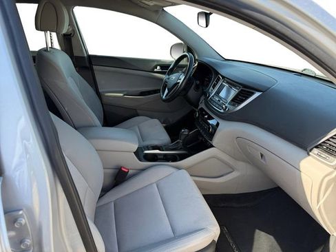 Used 2017 Hyundai Tucson Sport AWD/4WD image 15