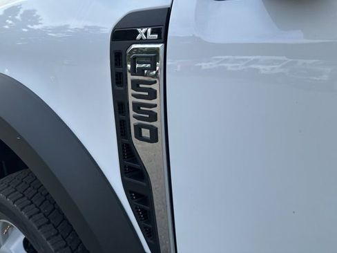 New 2026 Ford F550 4x4 Regular Cab Super Duty image 9