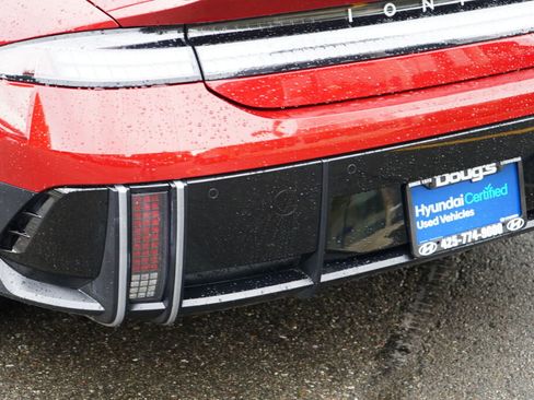 Used 2023 Hyundai Ioniq 6 Limited image 10