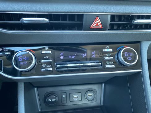 Used 2023 Hyundai Sonata Limited image 19