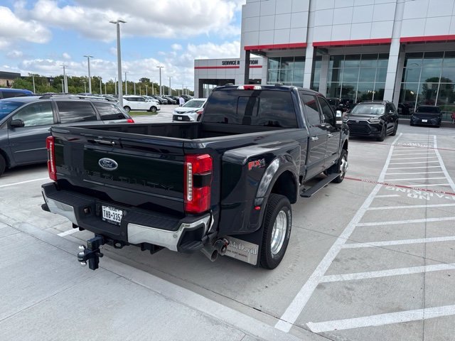 Used 2023 Ford F350 Lariat w/ Lariat Ultimate Package AWD/4WD image 8