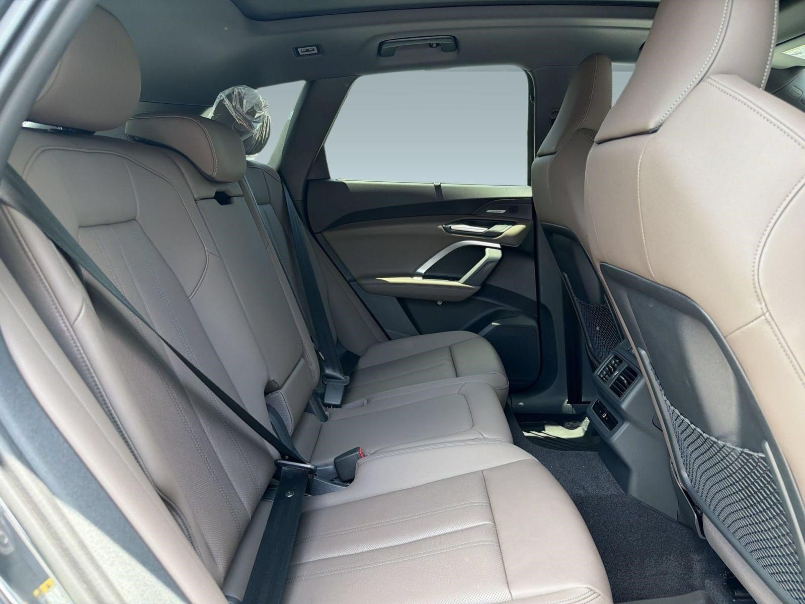 New 2026 Audi Q5 Premium Plus w/ Premium Plus AWD/4WD image 30