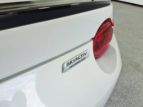 Used 2017 MAZDA MX-5 Miata RF Club w/ Brembo/BBS Package RWD image 9