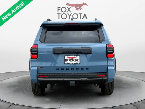 Used 2026 Toyota 4Runner SR5 AWD/4WD image 5