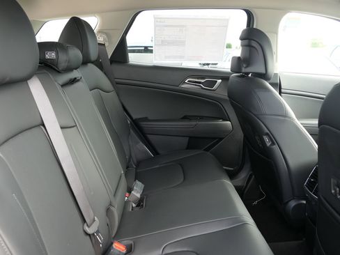 New 2026 Kia Sportage AWD Hybrid image 21