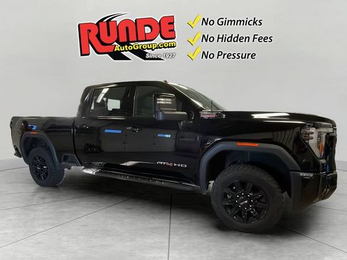 Used 2025 GMC Sierra 2500 AT4 w/ AT4 Premium Plus Package AWD/4WD image 8