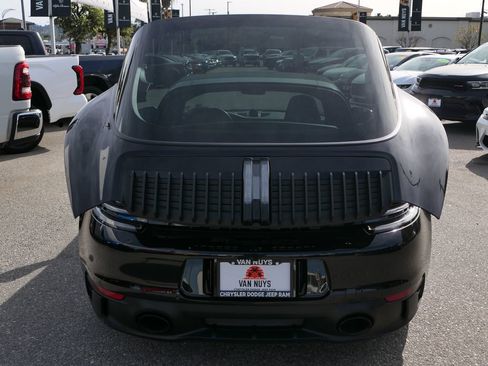 Used 2024 Porsche 911 Targa 4 GTS image 22