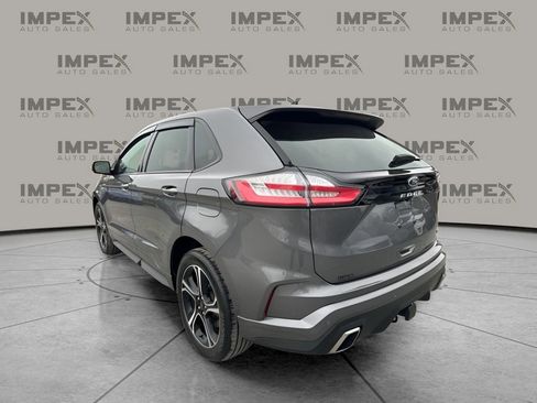 Used 2024 Ford Edge ST image 3